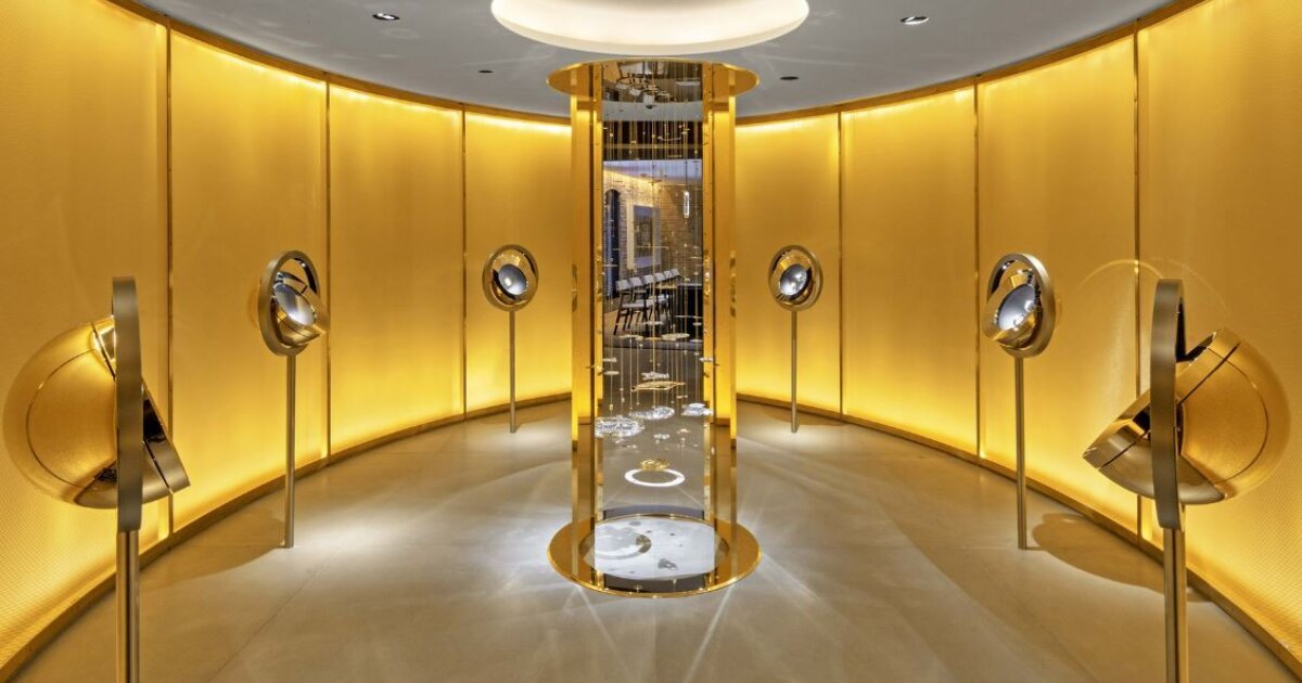 Audemars Piguet Flagship Store – Time Piece - Projects - Goppion