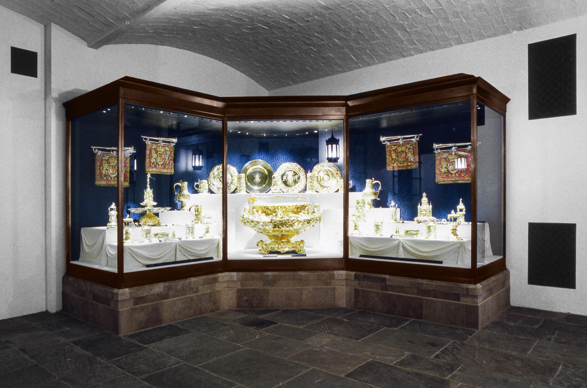 Tower of London Jewel House Projects Goppion