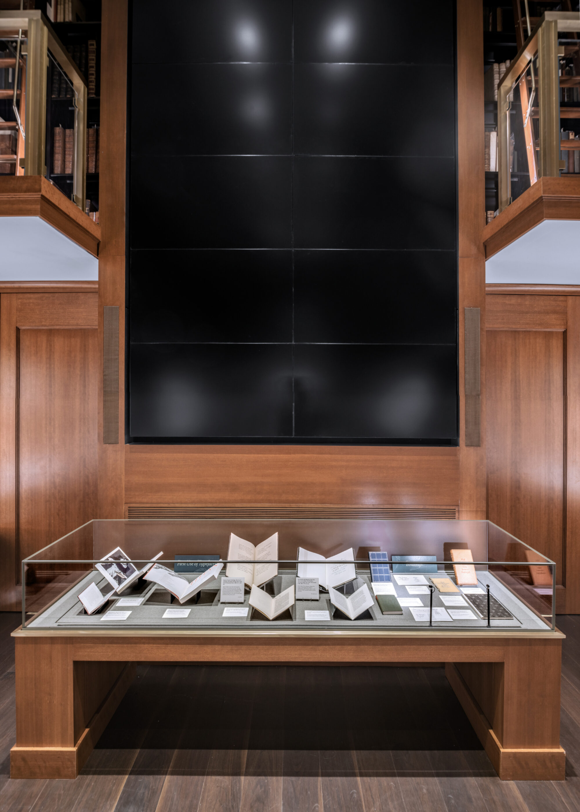 Grolier Club - Projects - Goppion